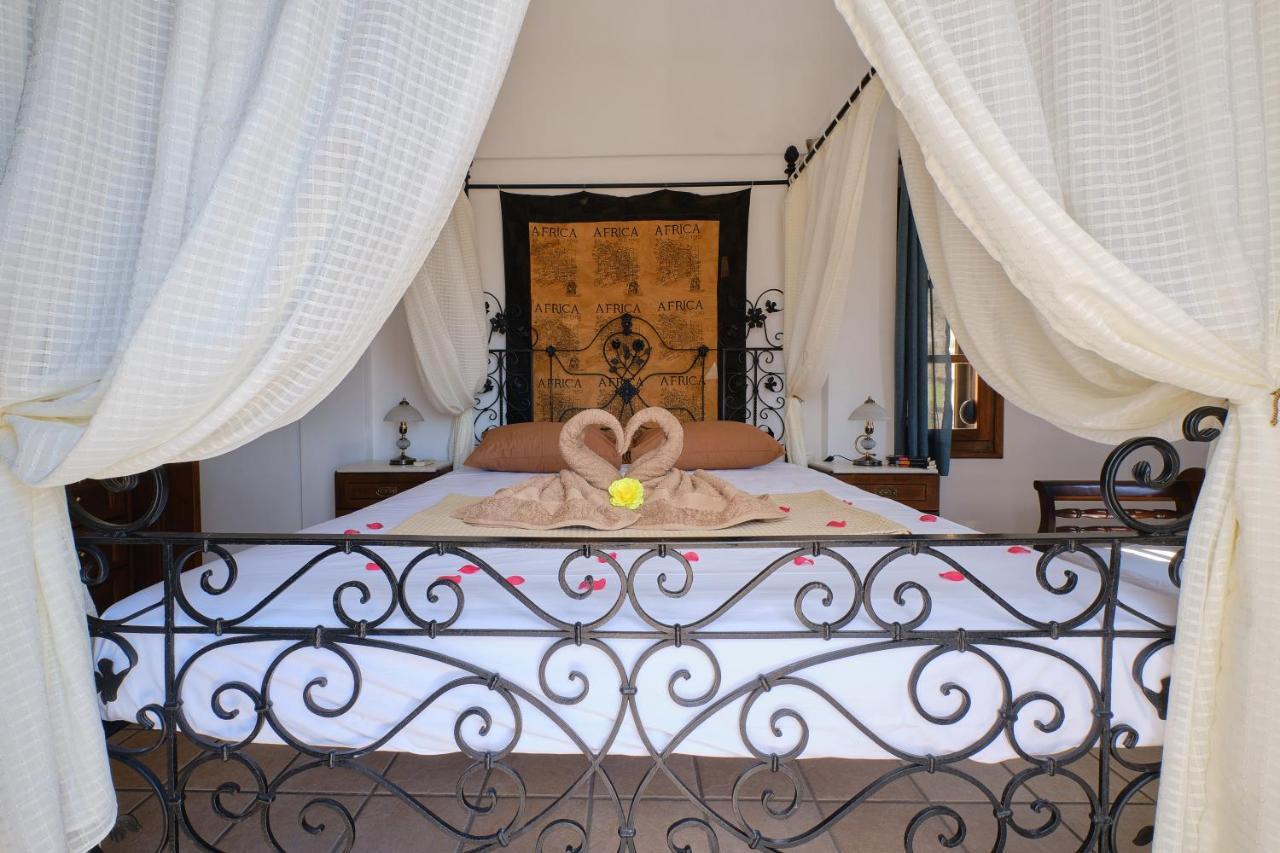 Villa Private Evgenia With Swimming Pool