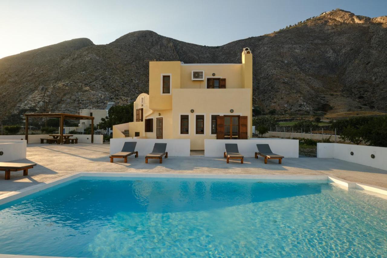 Private Evgenia With Swimming Pool Villa *