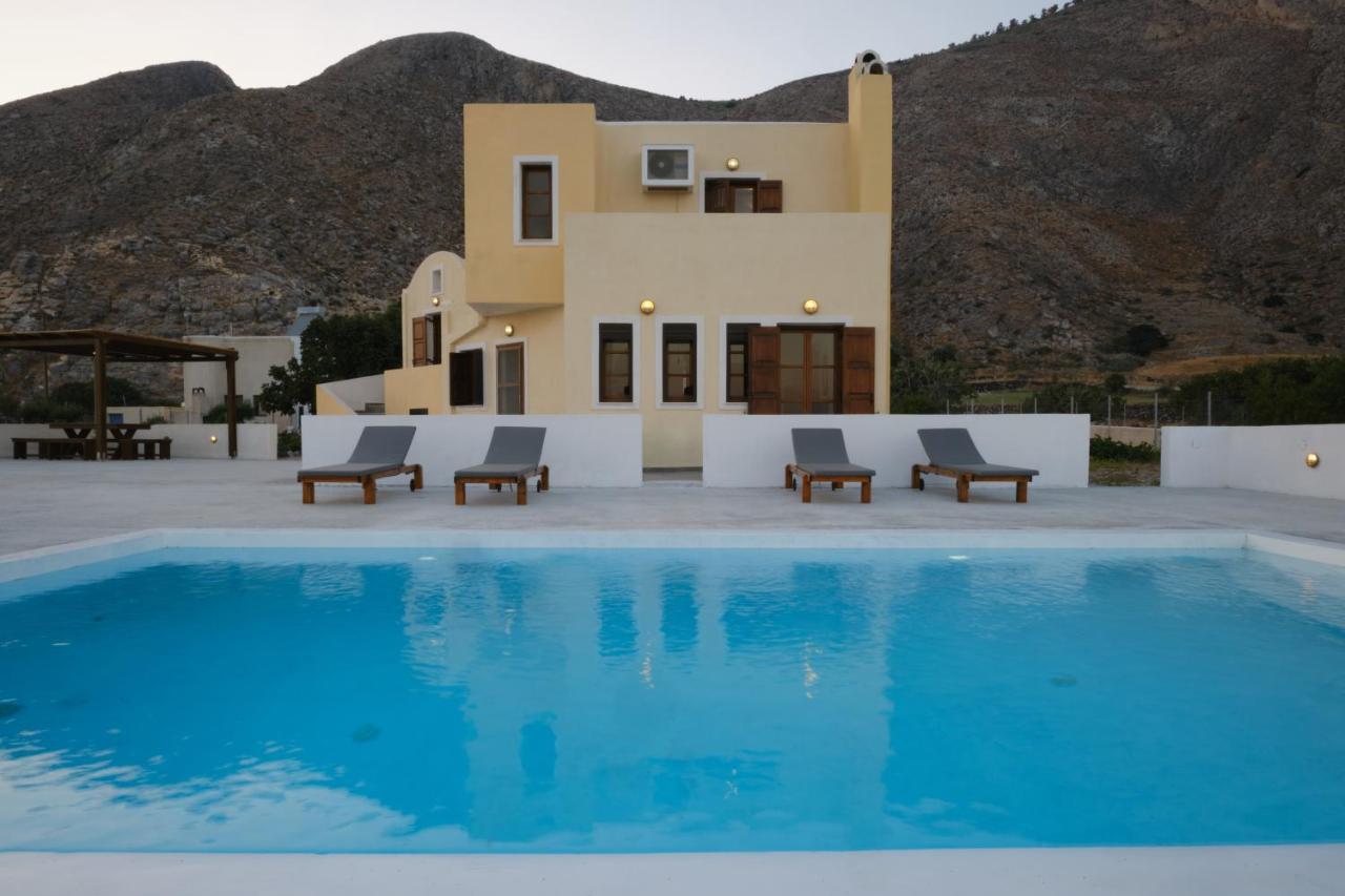 Villa Private Evgenia With Swimming Pool Períssa